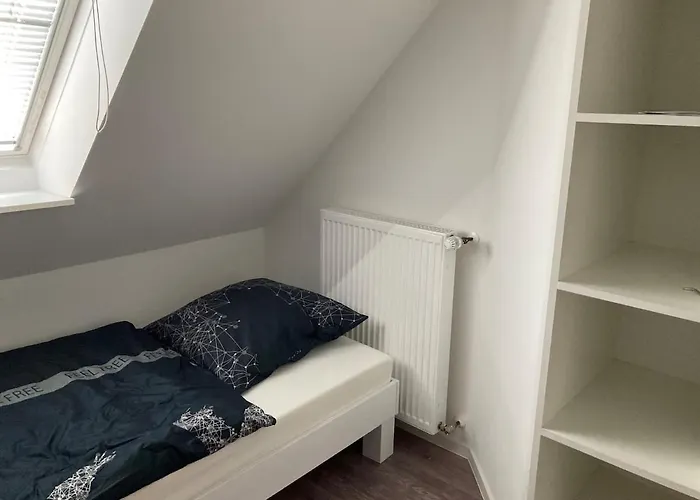 Apartment Grosse Oberwohnung *